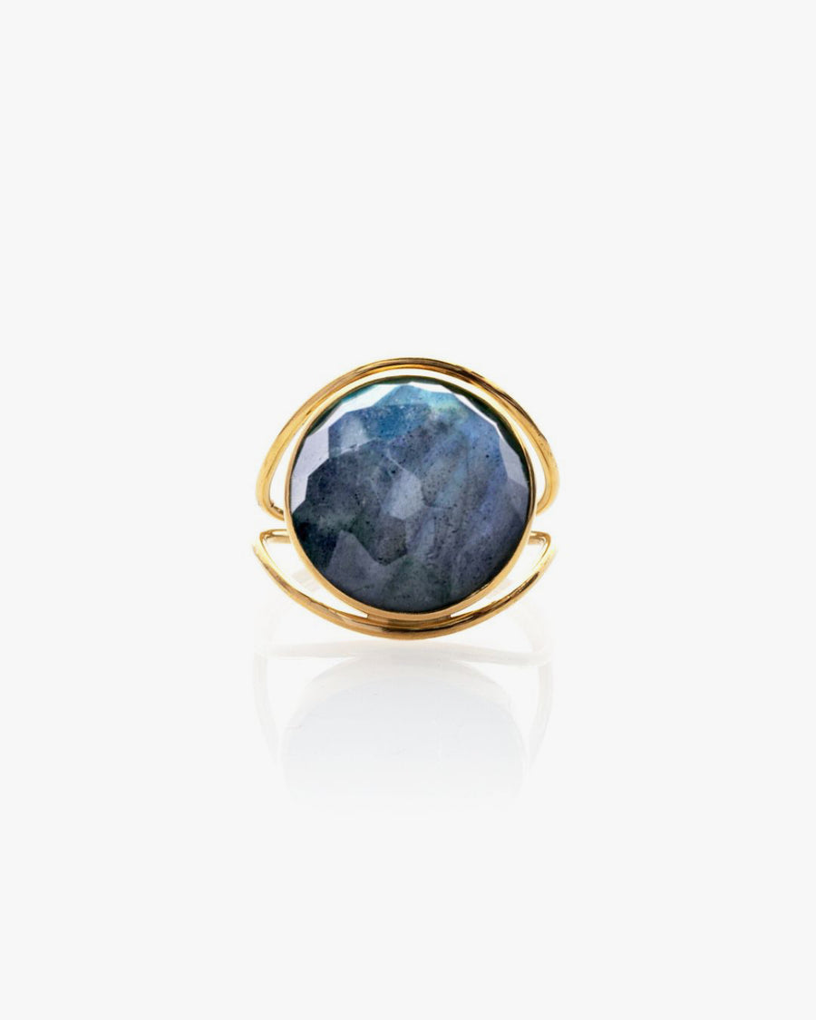 Alessandra Ring
