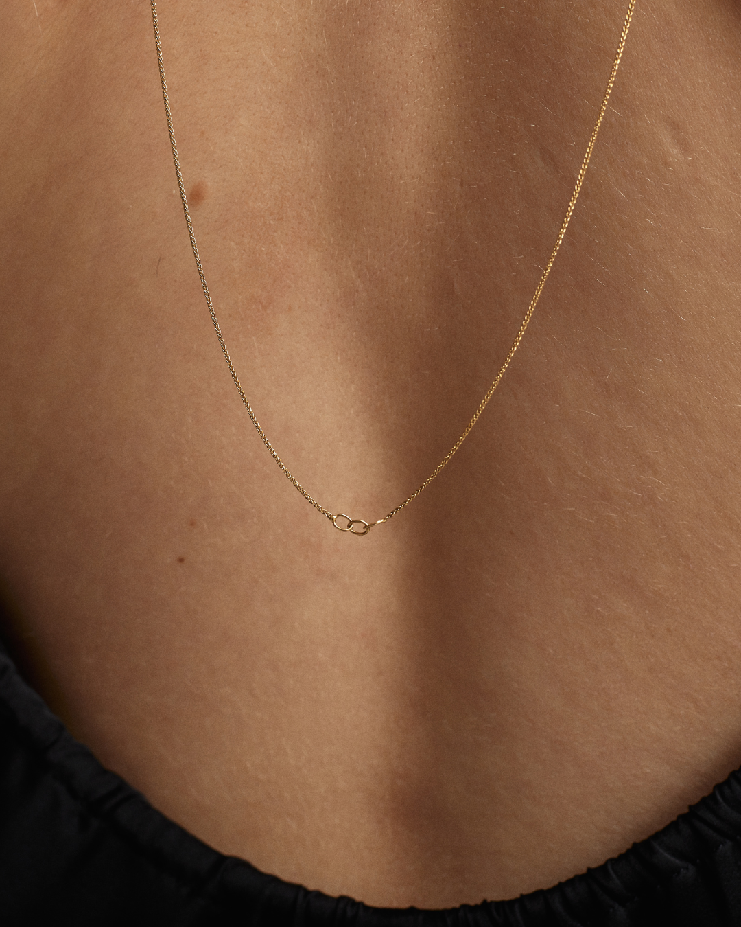 Londra Necklace
